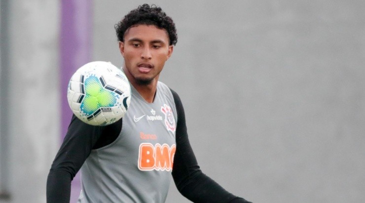 Foto: Rodrigo Coca/SCCP - Éderson pode trazer um bom lucro ao Timão.