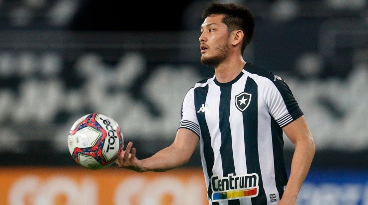 Foto: Vitor Silva/Botafogo/Divulgação - O volante está cedido pelo Mirassol até o fim da Série B