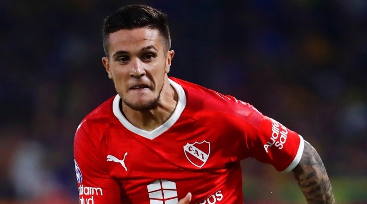 (Photo by Marcos Brindicci/Getty Images) - Bustos está concorrido do mercado. (Photo by Marcos Brindicci/Getty Images) - Bustos está concorrido do mercado.