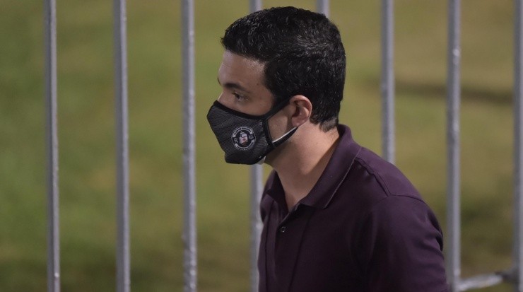 Foto: Thiago Ribeiro/AGIF - Demissão de Pássaro é cobrada internamente. 