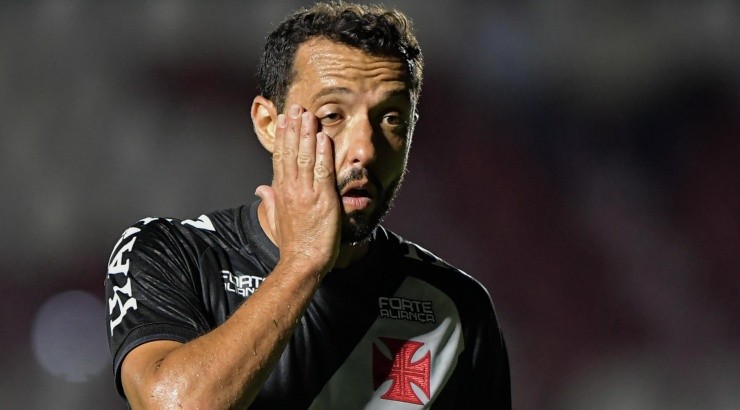 Foto: Thiago Ribeiro/AGIF - Más atuações acabaram com as chances de acesso do Vasco.