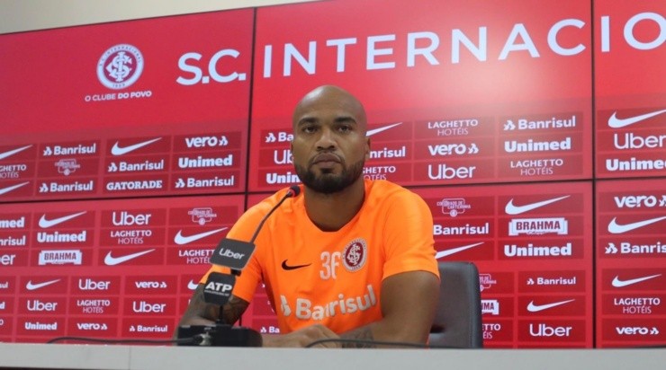 Foto: Ricardo Duarte/Inter/Divulgação - Moledo: se recupera de lesão no joelho 