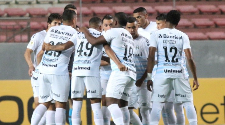 Foto: Fernando Moreno/AGIF - Alguns jogadores teriam perdido as esperanças no Grêmio.