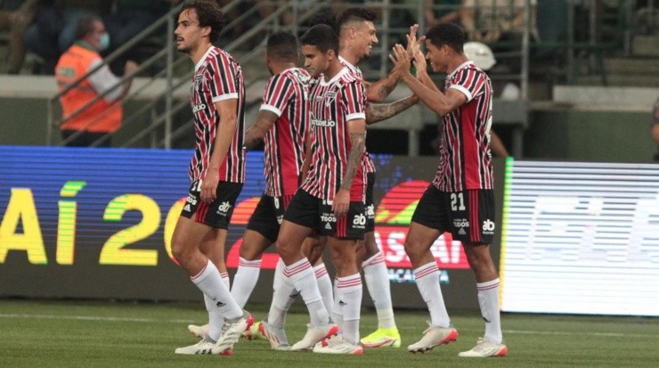 Foto: Rubens Chiri / São Paulo FC / Divulgação - O Tricolor contou com gols de Sara e Luciano para vencer o rival Foto: Rubens Chiri / São Paulo FC / Divulgação - O Tricolor contou com gols de Sara e Luciano para vencer o rival