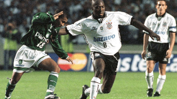 Partida entre Palmeiras e Corinthians foi definida nos pênaltis (Foto: MARIE HIPPENMEYER / Getty Images)