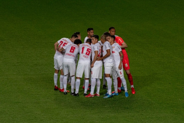 Alessandra Torres/AGIF - Jogadores do Red Bull Bragantino vão em busca de uma vaga na fase de grupos da Libertadores de 2022. Alessandra Torres/AGIF - Jogadores do Red Bull Bragantino vão em busca de uma vaga na fase de grupos da Libertadores de 2022.