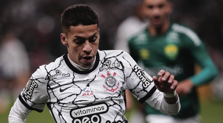 Foto: Ettore Chiereguini/AGIF - Mesmo sem brilhar, GP segue como titular do Timão.