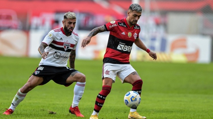 Foto: Thiago Ribeiro/AGIF - Liziero: erro contra os cariocas pesou na avaliação da comissão técnica