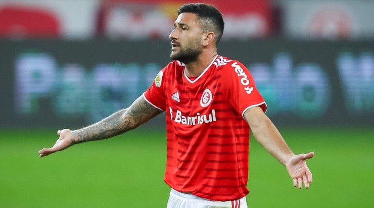 Foto: Pedro H. Tesch/AGIF - Boschilia: deve deixar o Inter 