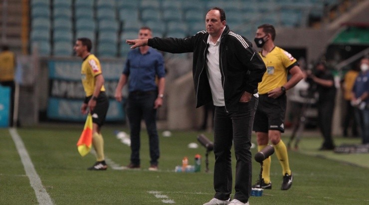 Foto: Rubens Chiri / saopaulofc.net / Divulgação -Ceni: mudanças na equipe não funcionaram