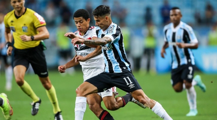 Foto: Pedro H. Tesch/AGIF - Sara teve dificuldades em marcar Ferreirinha.