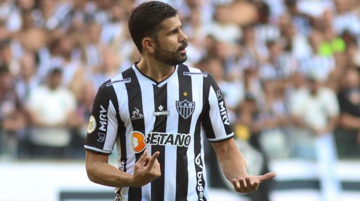 Foto: Fernando Moreno/AGIF - Diego Costa: não garantiu permanência no Galo