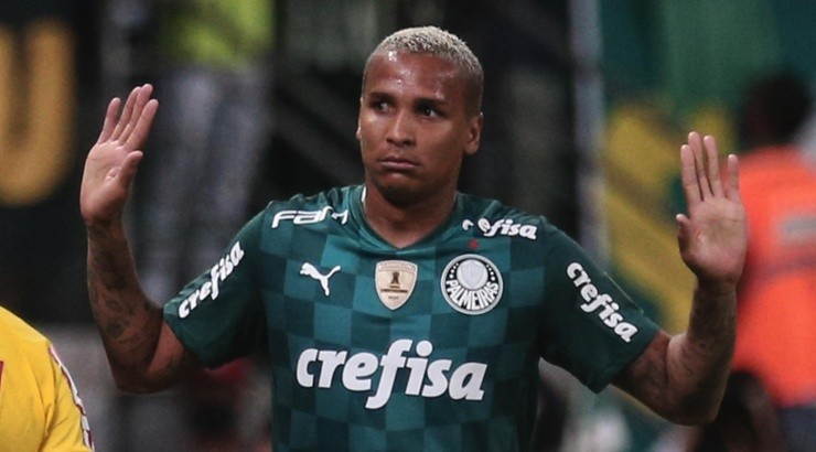 Foto: Ettore Chiereguini/AGIF - Deyverson não descartou jogar pelo Timão.