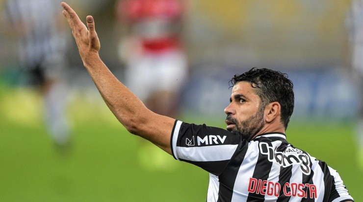 Foto: Thiago Ribeiro/AGIF - Diego pode deixar o Galo em breve.