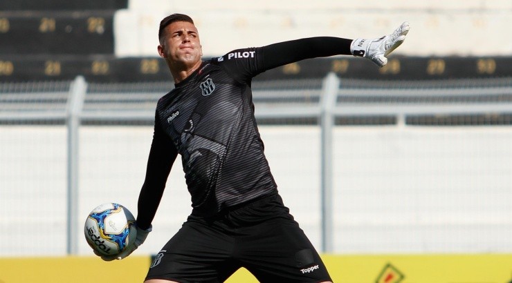  Foto: Rebeca Reis/AGIF - Ivan vem sendo disputado no mercado.