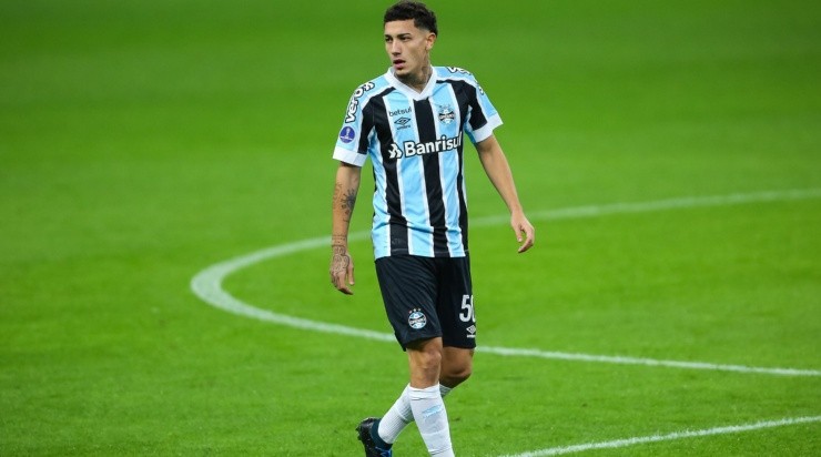 Foto: Pedro H. Tesch/AGIF - Bobsin: perdeu espaço no Tricolor Foto: Pedro H. Tesch/AGIF - Bobsin: perdeu espaço no Tricolor