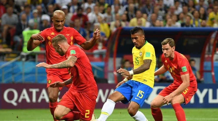 Paulinho está próximo de acertar com o Corinthians. Foto:Shaun Botterill/Getty Images