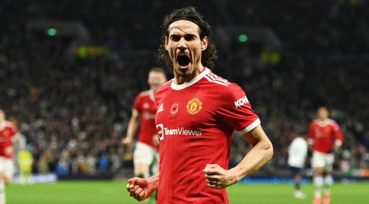 (Photo by Mike Hewitt/Getty Images) - Cavani é o desejo para vestir a camisa 9.