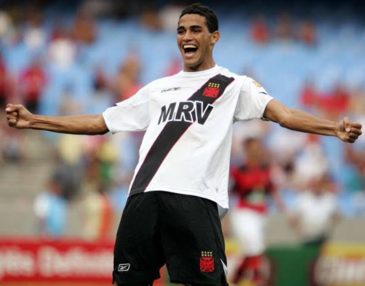 Alan Kardec com a camisa do Vasco (Foto: Vasco da Gama)