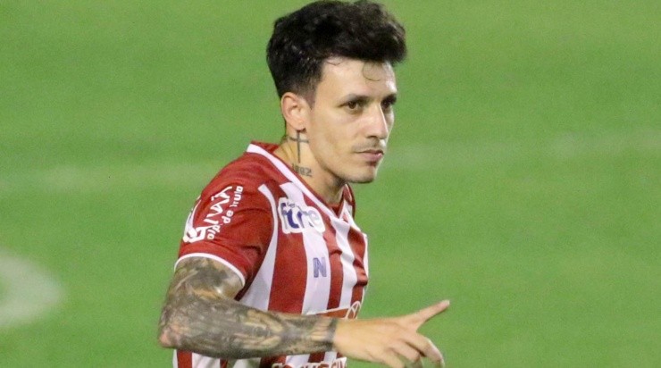 Foto: Marcel Lisboa/AGIF - Destaque do Náutico, Jean Carlos foi sondado pelo Tricolor Foto: Marcel Lisboa/AGIF - Destaque do Náutico, Jean Carlos foi sondado pelo Tricolor