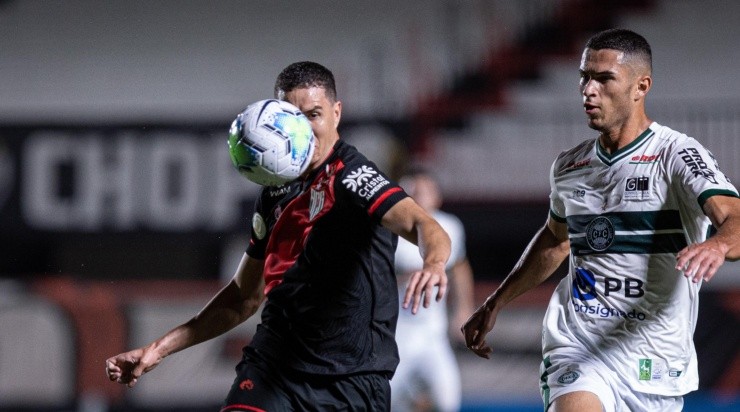 Foto: Heber Gomes/AGIF - Márcio Silva: na mira do exterior