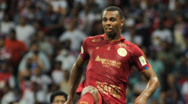 Foto: Jhony Pinho/AGIF - Luiz Otávio: vestiu a camisa do Bahia em 2021