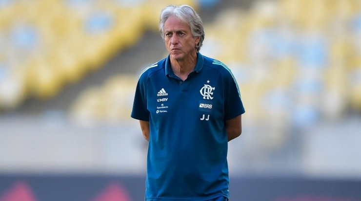 Foto: Thiago Ribeiro/AGIF - Jesus foi o último técnico 100% aprovado pelos torcedores.