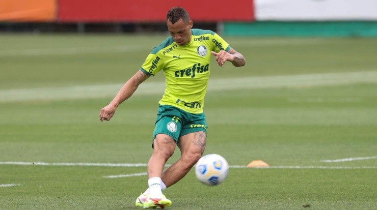 Foto: Cesar Greco/Palmeiras/Divulgação - Breno Lopes: entrou na mira do Grêmio