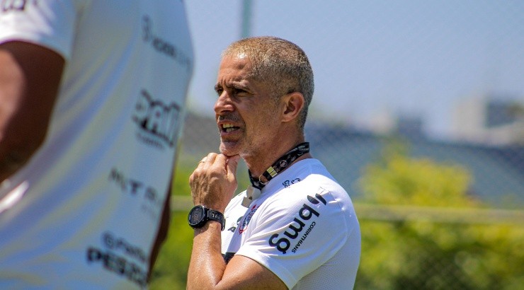 Foto: Felipe Szpak/Corinthians - Sylvinho é desejo para o Cruzeiro.
