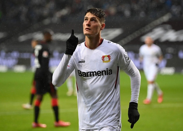 Matthians Hangst /Getty Images - Patrik Schick de Bayer 04 Leverkusen festejando gol