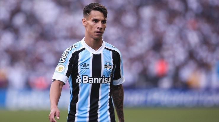 Foto: Ettore Chiereguini/AGIF - Ferreira: em alta na avaliação da diretoria gremista