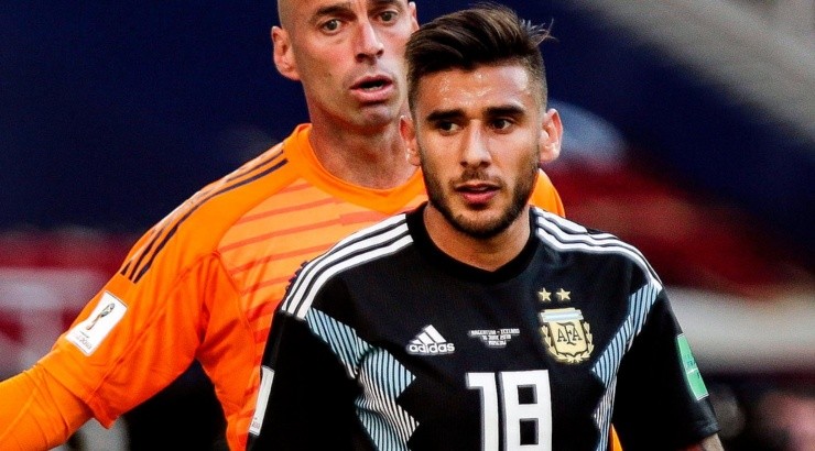 Foto: Ale Cabral/AGIF - Salvio jogou a Copa do Mundo em 2018.