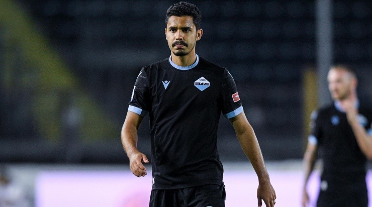 Foto: Giuseppe Maffia/NurPhoto via Getty Images/Itália - O meia vem ganhando espaço no elenco principal da Lazio