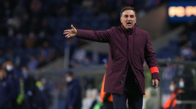 Foto:  Diogo Cardoso/DeFodi Images via Getty Images/Portugal - Carlos Carvalhal: na mira do Galo para 2022