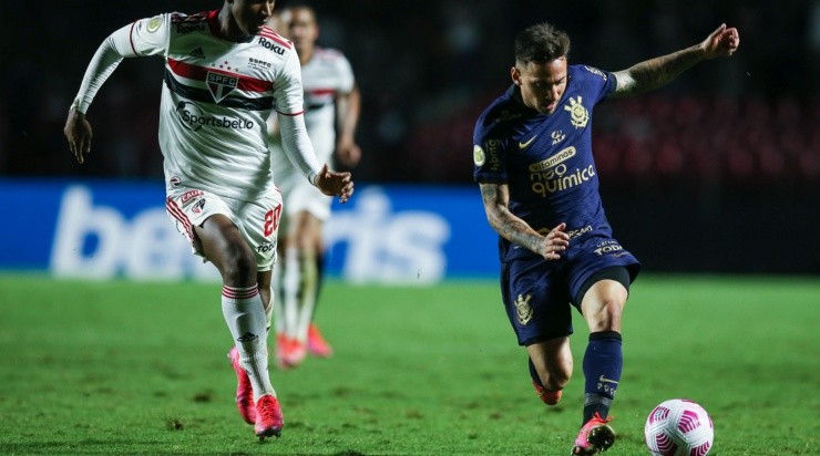 Foto: Alexandre Schneider/Getty Images/Brasil - O atacante precisa de mais 5 jogos para atingir meta