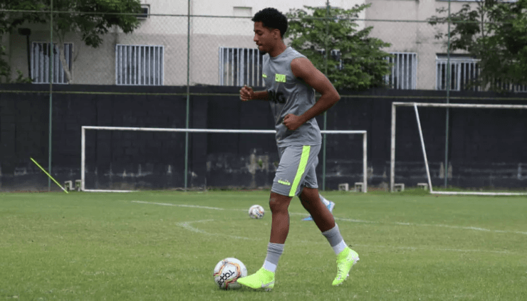 Miranda também foi bem aproveitado no time de cima do Vasco (Foto: Vasco da Gama)