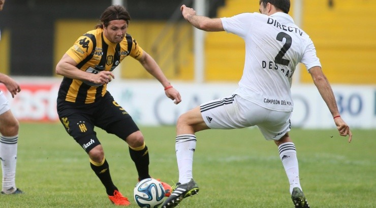  (Photo by Mariano Martino/LatinContent via Getty Images) - Vuletich atuou pelo Olimpo em 2014.