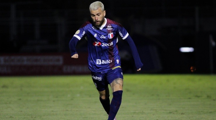 Foto: Guilherme Drovas/AGIF - Lucas Lima: permanecerá no Fortaleza em 2022