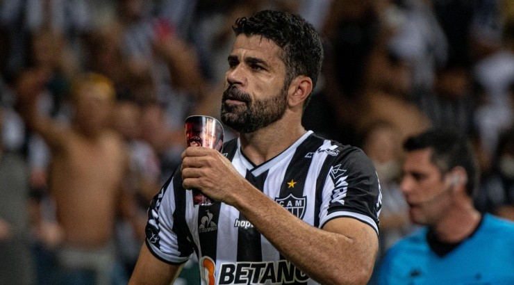Foto: Alessandra Torres/AGIF - Diego Costa é o plano A do Timão neste momento.