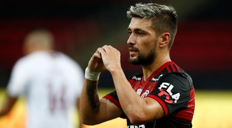(Photo by Wagner Meier/Getty Images) - Arrascaeta renovou com o Flamengo.