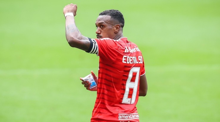 Foto: Pedro H. Tesch/AGIF - O camisa 8 marcou 15 gols e deu 9 assistências em 54 jogos na última temporada