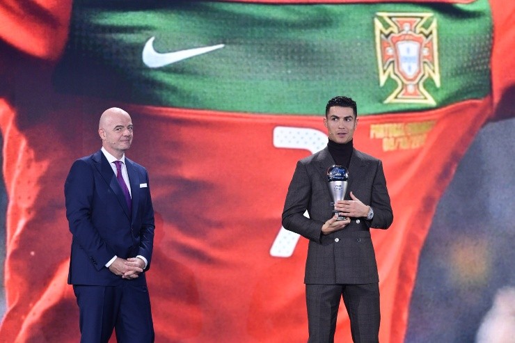 Harold Cunningham/FIFA - Cristiano Ronaldo levou um prêmio especial de maior goleador de seleções, no the Best Fifa