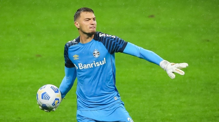 Foto: Pedro H. Tesch/AGIF - Gabriel Grando: envolvido em especulações para deixar o Tricolor
