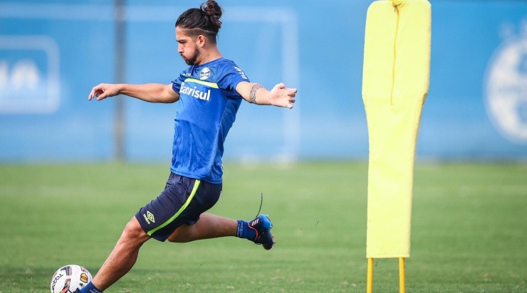 Foto: Lucas Uebel/Grêmio/Divulgação - Martín Benítez: vem recebendo atenção especial no Grêmio