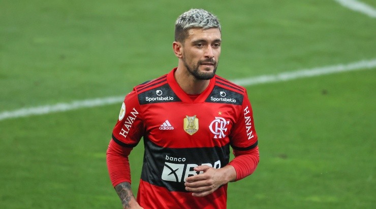 Foto: Marcello Zambrana/AGIF - Arrascaeta foi muito elogiado pelo ex-auxiliar. 