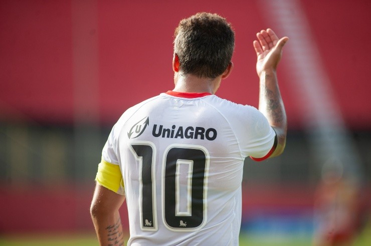 Jhony Pinho/AGIF - Jadson é o principal nome do Vitória para esta temporada