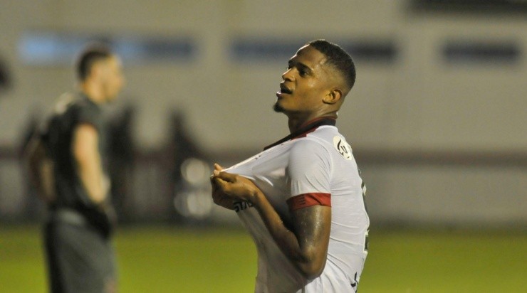 Foto: Jhony Pinho/AGIF