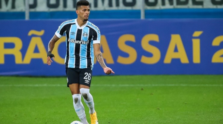 Foto: Pedro H. Tesch/AGIF - Rodrigues: teve sondagem para deixar o Grêmio