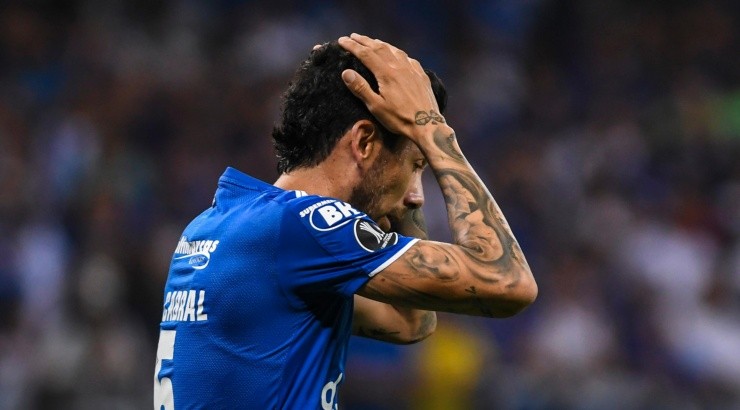 (Photo by Pedro Vilela/Getty Images) - Medalhão era constantemente criticado pelos torcedores.