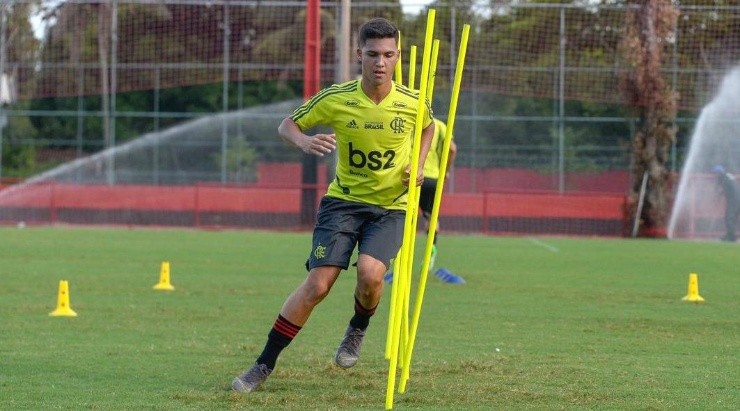 Foto: Alexandre Vidal/Flamengo - Yuri de Oliveira não irá ser aproveitado por Paulo Sousa. Foto: Alexandre Vidal/Flamengo - Yuri de Oliveira não irá ser aproveitado por Paulo Sousa.